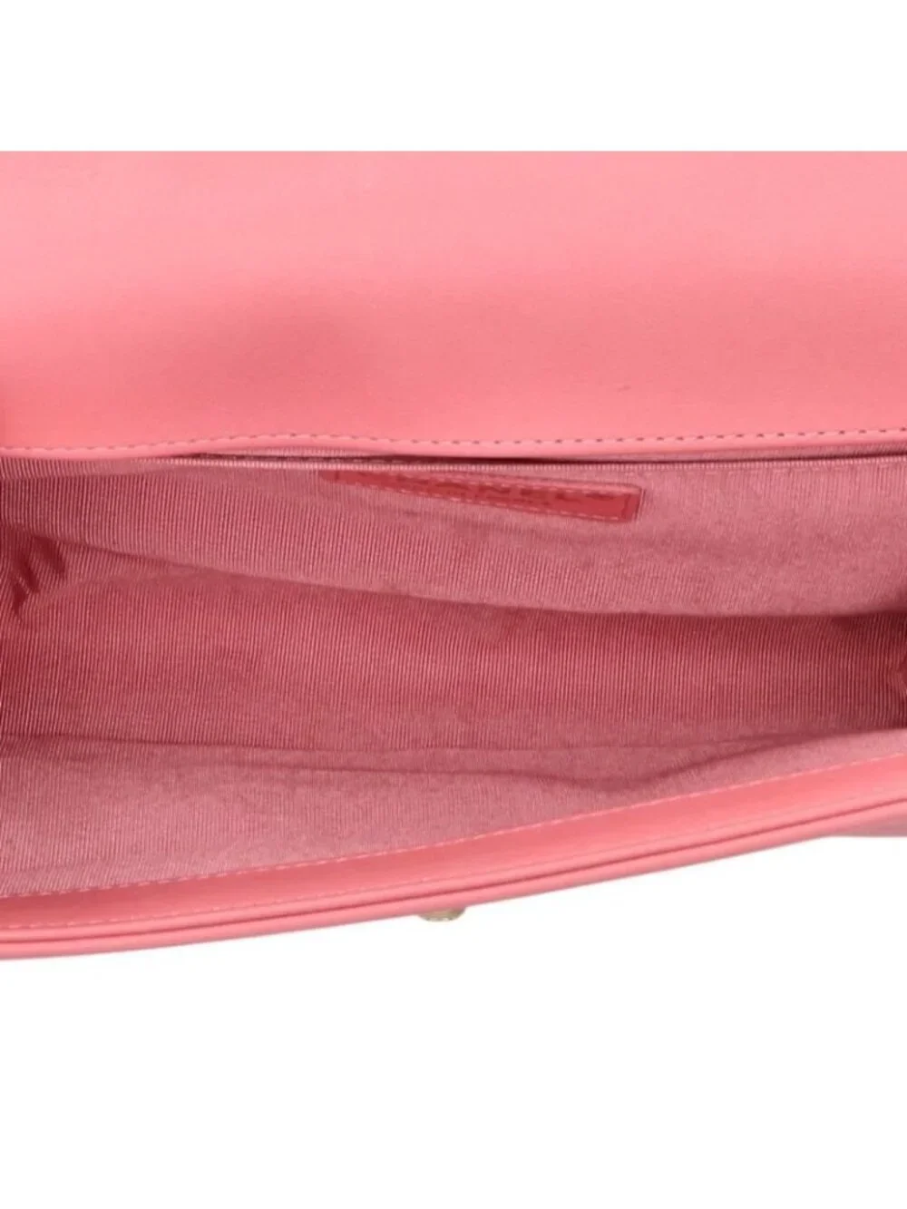 Chanel Boy 25 Lambskin Chain Shoulder Bag Pink